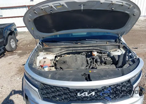 2022 Kia Sorento S z USA, uszkodzony, nr VIN 5XYRL4LC0NG102637